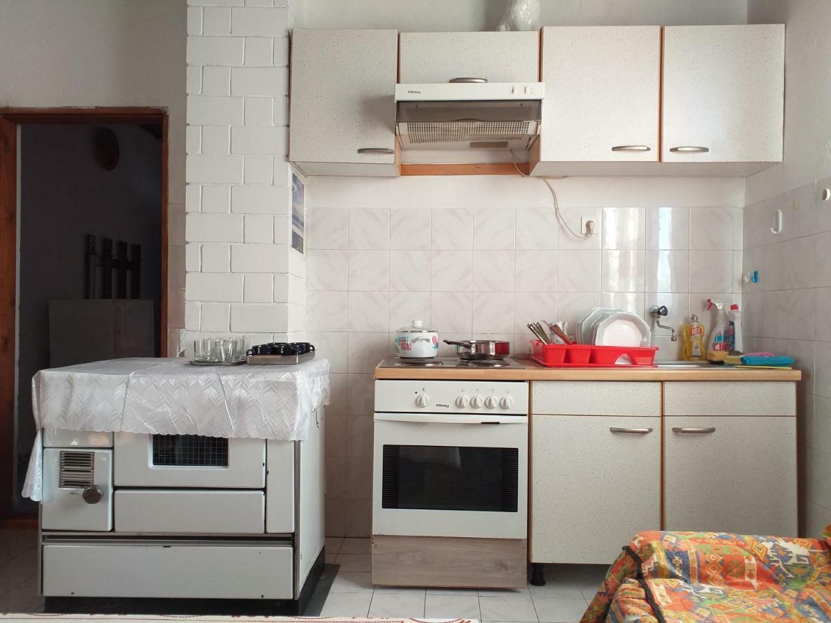 Apartments Cardak Žabljak Rom bilde
